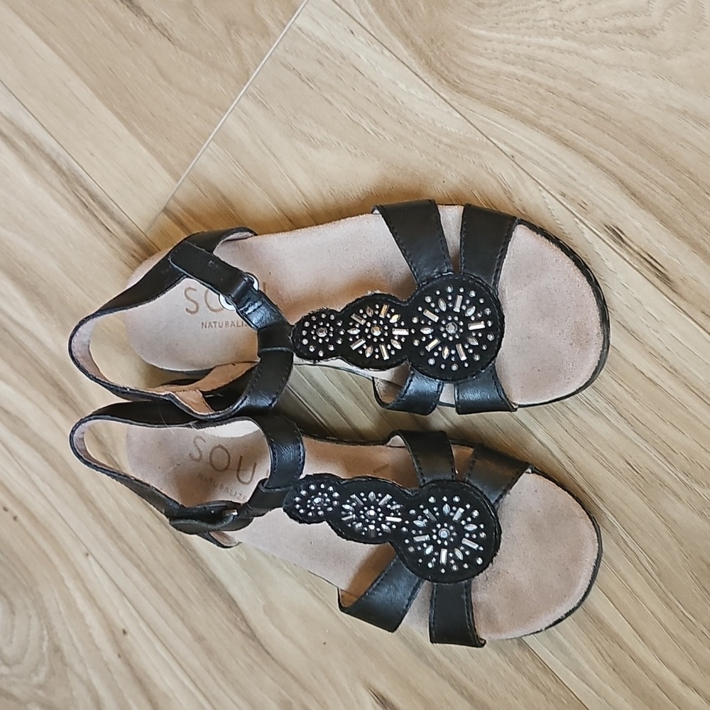 Naturalizer Soul Belle Hook & Loop Leather Slingback Womens Black Sandals Size 6